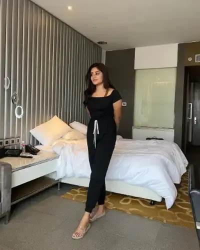Call Girls Pichhore Cash On Delivery